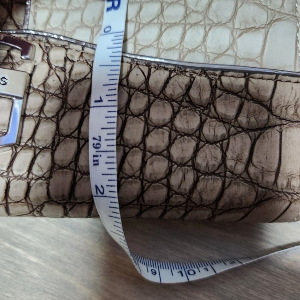 Guess Alligator leather style contemporary colors guess purse, matching wallet - Picture 13 of 16